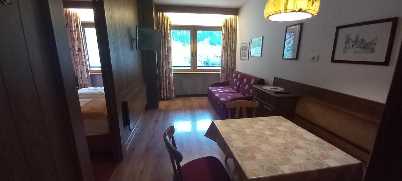 Tempele Apartment *